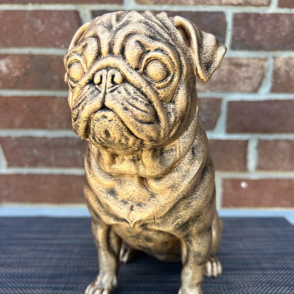 Charming Pug Statue